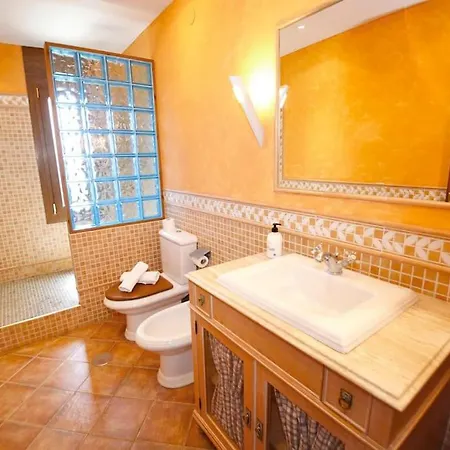 Great With Ac, Pool And Bbq El Campello